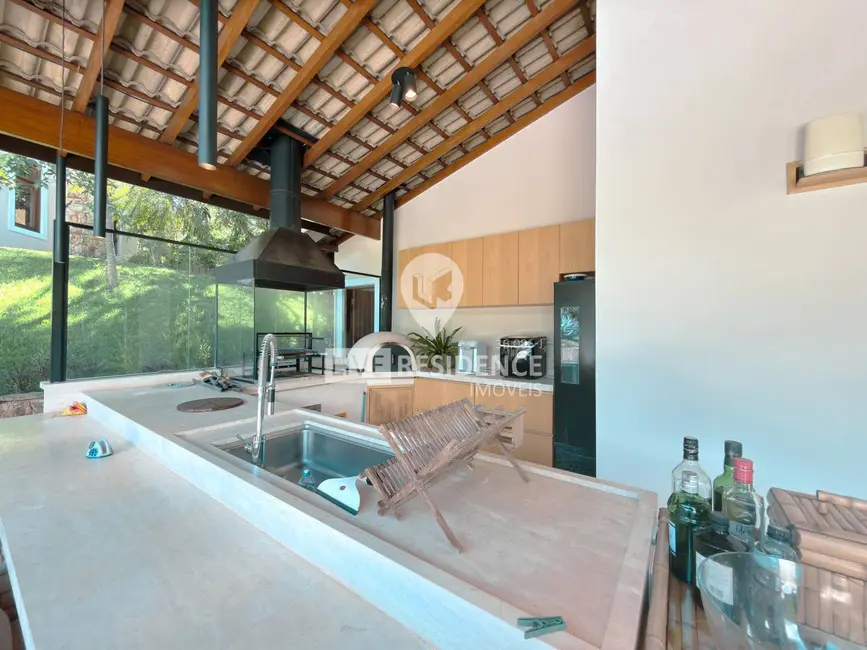 Foto 8 de Casa de Condomínio com 5 quartos à venda, 343m2 em Capela do Barreiro, Itatiba - SP