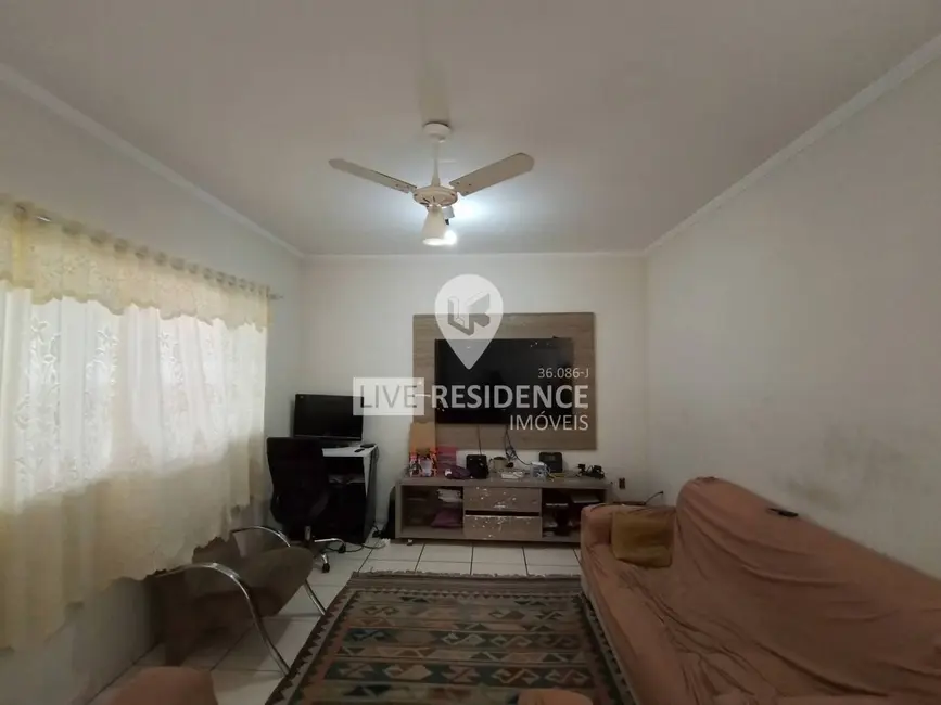 Foto 1 de Casa com 2 quartos à venda, 90m2 em Jardim Ester, Itatiba - SP