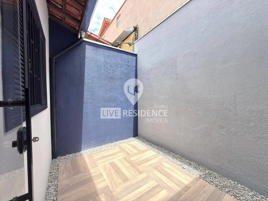 Foto 2 de Casa com 3 quartos à venda, 95m2 em Jardim Santa Filomena, Itatiba - SP