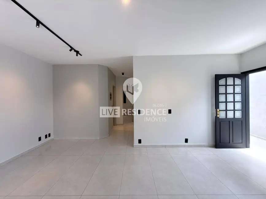 Foto 1 de Casa com 3 quartos à venda, 95m2 em Jardim Santa Filomena, Itatiba - SP