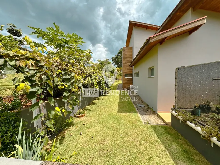 Foto 9 de Casa de Condomínio com 3 quartos à venda, 303m2 em Capela do Barreiro, Itatiba - SP