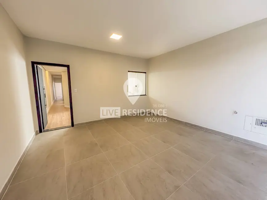 Foto 3 de Casa com 4 quartos à venda, 160m2 em Bairro do Engenho, Itatiba - SP