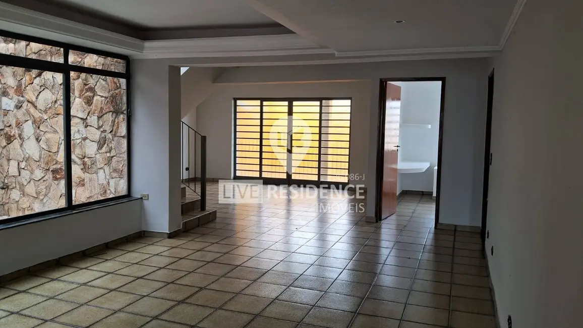 Foto 9 de Casa com 4 quartos à venda, 297m2 em Nova Itatiba, Itatiba - SP