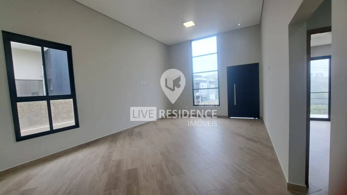 Foto 2 de Casa de Condomínio com 3 quartos à venda, 235m2 em Itatiba - SP