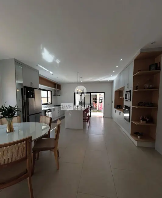 Foto 1 de Casa de Condomínio com 4 quartos à venda, 288m2 em Itatiba - SP