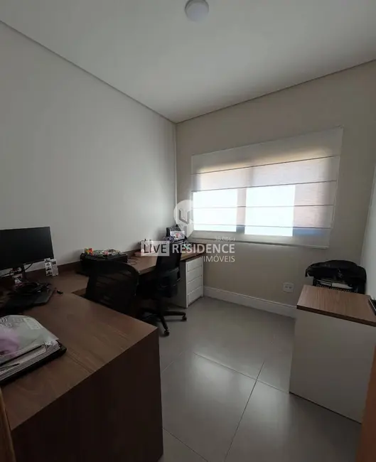 Foto 3 de Casa de Condomínio com 4 quartos à venda, 288m2 em Itatiba - SP