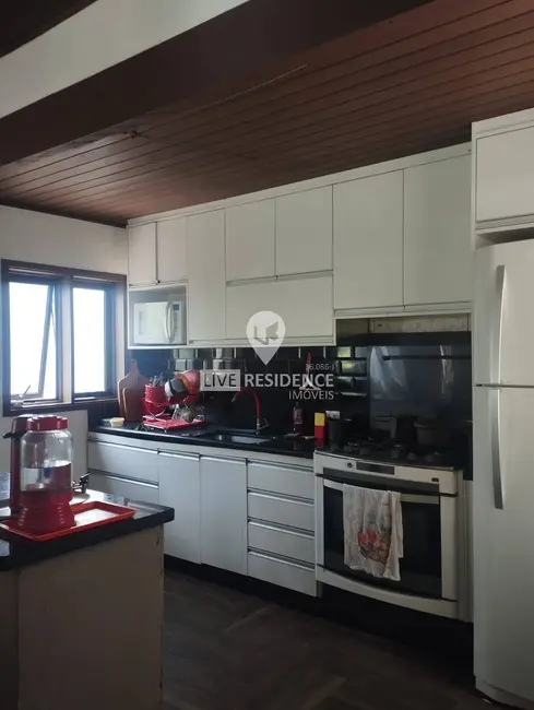 Foto 4 de Casa com 2 quartos à venda, 200m2 em Itatiba - SP