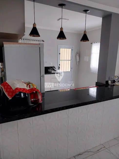 Foto 5 de Casa com 4 quartos à venda, 165m2 em Novo Cruzeiro, Itatiba - SP