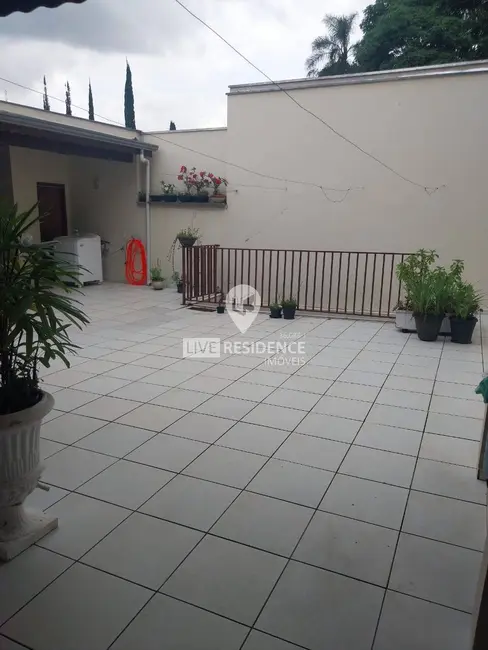 Foto 4 de Casa com 4 quartos à venda, 165m2 em Novo Cruzeiro, Itatiba - SP