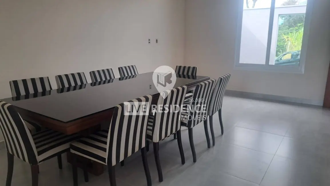 Foto 2 de Casa com 3 quartos à venda, 134m2 em Villaggio Fosuzzi, Itatiba - SP