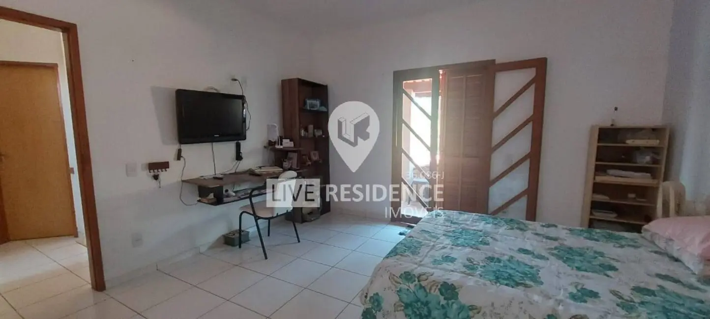 Foto 8 de Casa com 3 quartos à venda, 216m2 em Núcleo Residencial Abramo Delforno, Itatiba - SP