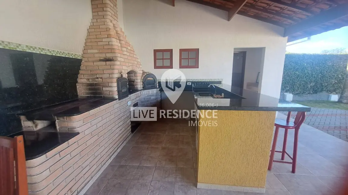 Foto 4 de Casa com 3 quartos à venda, 200m2 em Itatiba - SP