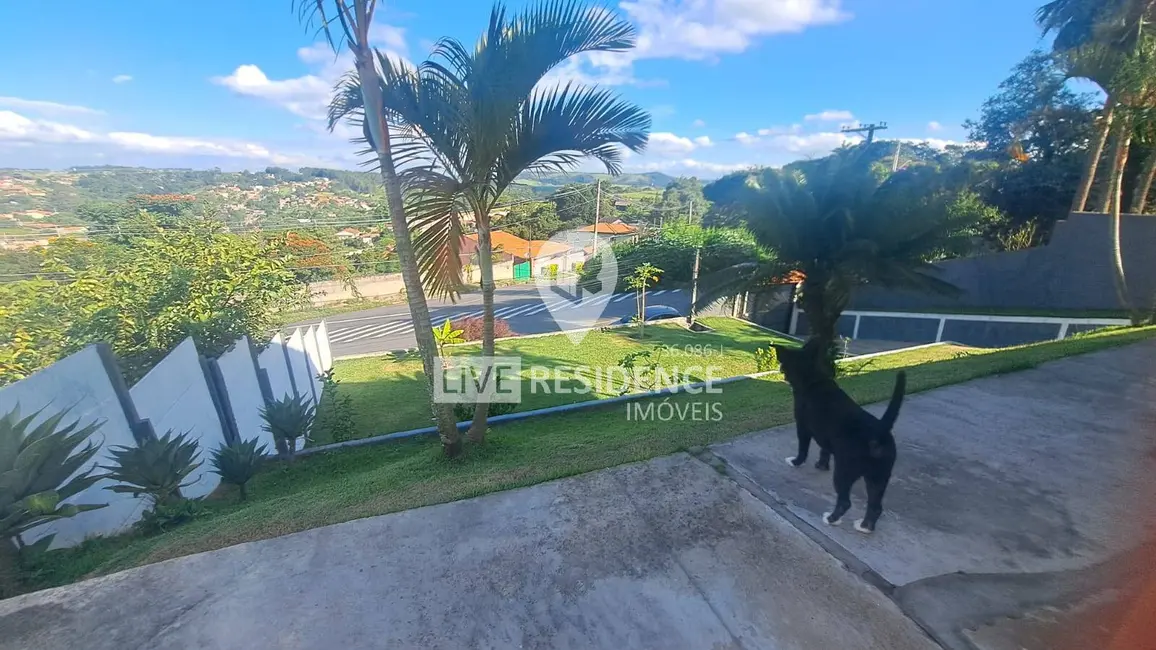 Foto 1 de Casa com 3 quartos à venda, 200m2 em Itatiba - SP