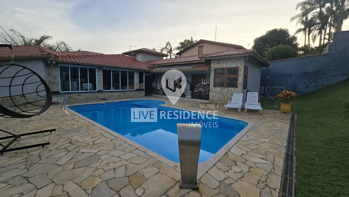 Foto 4 de Casa com 3 quartos à venda, 330m2 em Jardim Leonor, Itatiba - SP