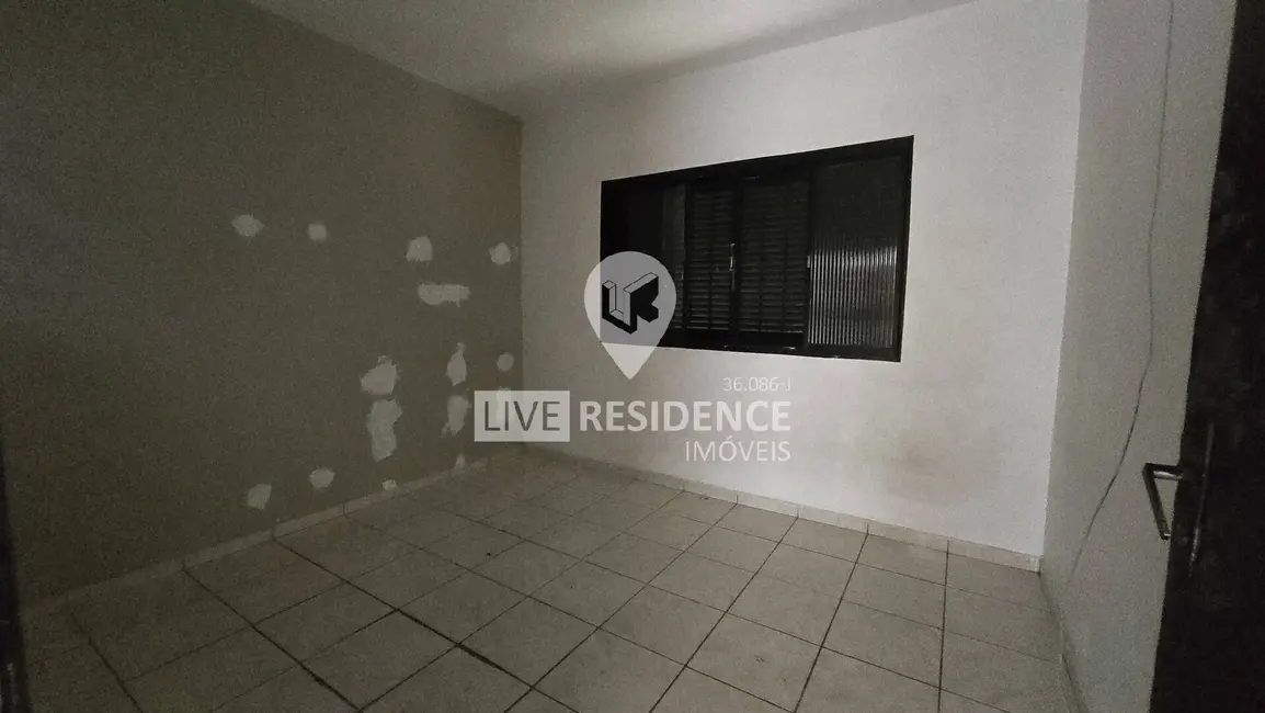 Foto 6 de Casa com 2 quartos à venda, 144m2 em Jardim Ipê, Itatiba - SP