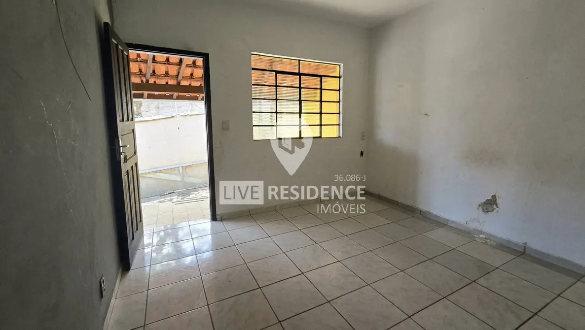 Foto 3 de Casa com 2 quartos à venda, 144m2 em Jardim Ipê, Itatiba - SP