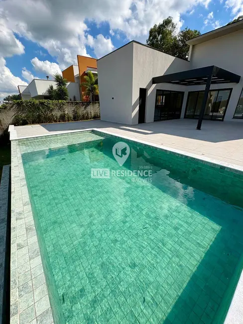 Foto 8 de Casa de Condomínio com 3 quartos à venda, 275m2 em Centro, Itatiba - SP