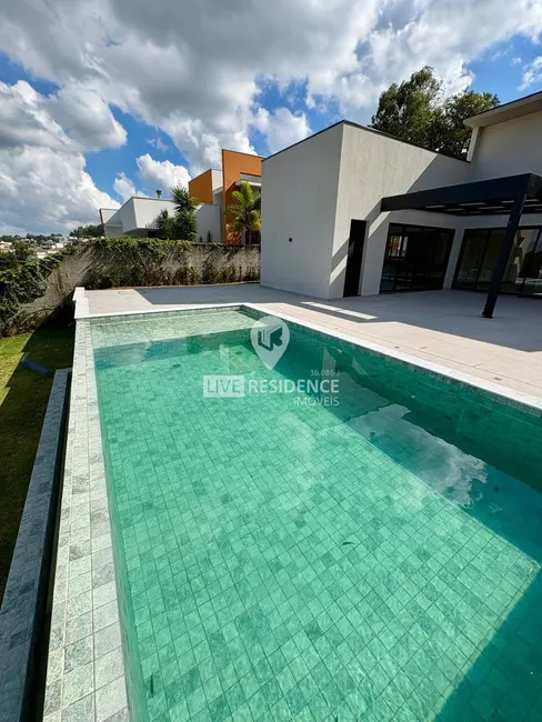 Foto 6 de Casa de Condomínio com 3 quartos à venda, 275m2 em Centro, Itatiba - SP