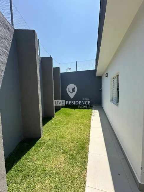 Foto 3 de Casa com 2 quartos à venda, 102m2 em Itatiba - SP