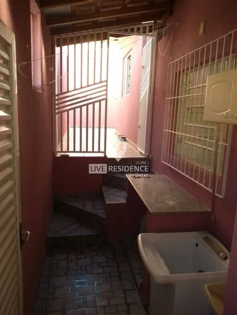Casa com 4 quartos à venda, 129m2 em Jardim Santa Filomena, Itatiba - SP - imagem 2 Foto 2 de Casa com 4 quartos à venda, 129m2 em Jardim Santa Filomena, Itatiba - SP