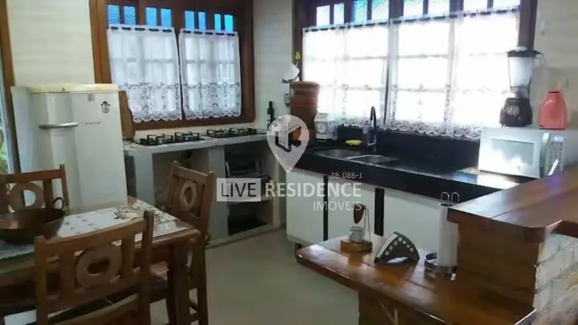 Foto 3 de Casa com 2 quartos à venda, 178m2 em Chácara San Martin I, Itatiba - SP