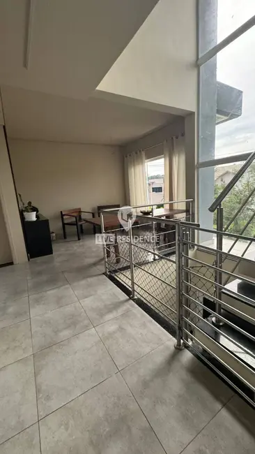 Foto 3 de Casa de Condomínio com 2 quartos à venda, 200m2 em Itatiba - SP