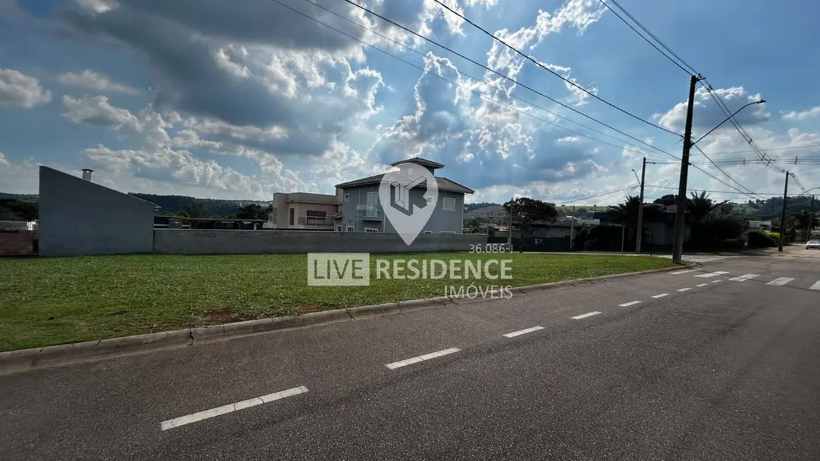 Foto 3 de Terreno / Lote à venda, 518m2 em Itatiba - SP