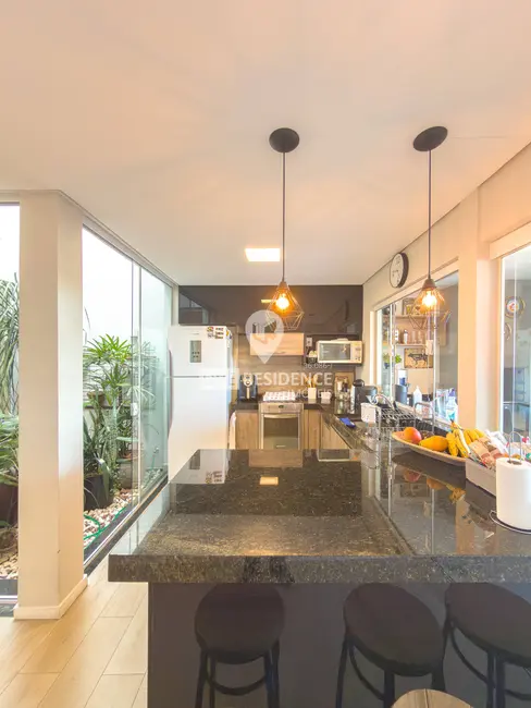 Foto 4 de Casa com 3 quartos à venda, 188m2 em Jardim Tereza, Itatiba - SP