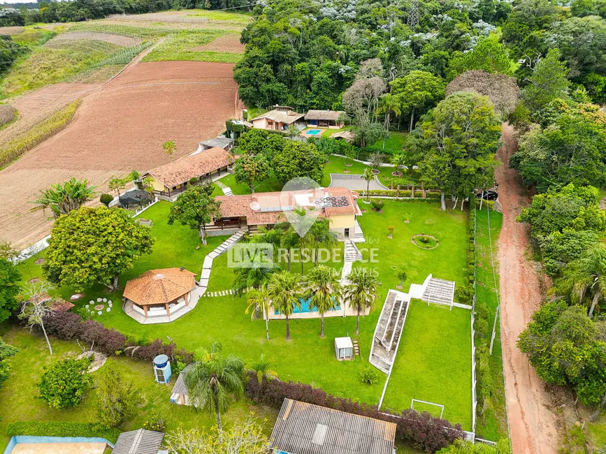 Foto 2 de Casa com 5 quartos à venda, 537m2 em Jardim Ana Maria, Itatiba - SP