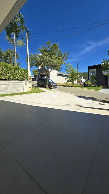 Foto 3 de Casa de Condomínio com 3 quartos à venda, 194m2 em Itatiba - SP