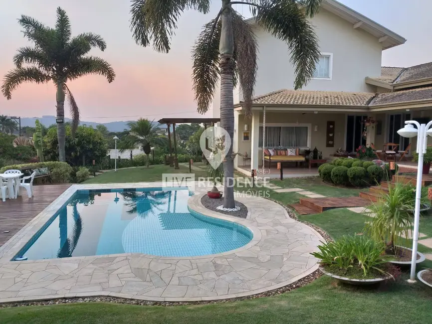 Foto 2 de Casa de Condomínio com 3 quartos à venda, 498m2 em Ville Chamonix, Itatiba - SP