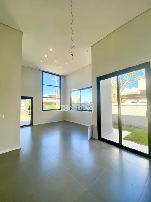 Casa de Condomínio com 3 quartos à venda, 160m2 em Itatiba - SP - imagem 5 Foto 5 de Casa de Condomínio com 3 quartos à venda, 160m2 em Itatiba - SP