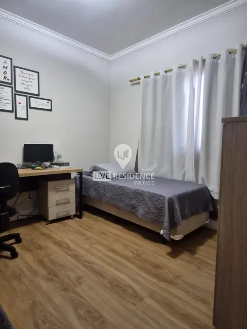 Casa de Condomínio com 3 quartos à venda, 237m2 em Loteamento Itatiba Country Club, Itatiba - SP - imagem 4 Foto 4 de Casa de Condomínio com 3 quartos à venda, 237m2 em Loteamento Itatiba Country Club, Itatiba - SP