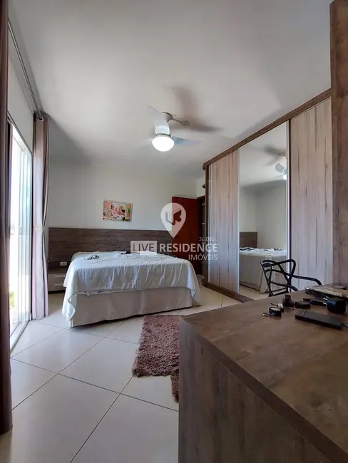Foto 6 de Casa com 3 quartos à venda, 180m2 em Novo Cruzeiro, Itatiba - SP