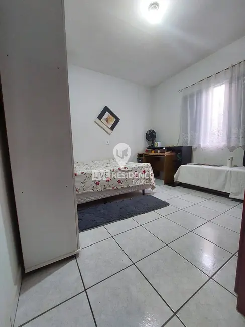 Casa com 2 quartos à venda, 69m2 em Jardim Maria, Itatiba - SP - imagem 1 Foto 1 de Casa com 2 quartos à venda, 69m2 em Jardim Maria, Itatiba - SP