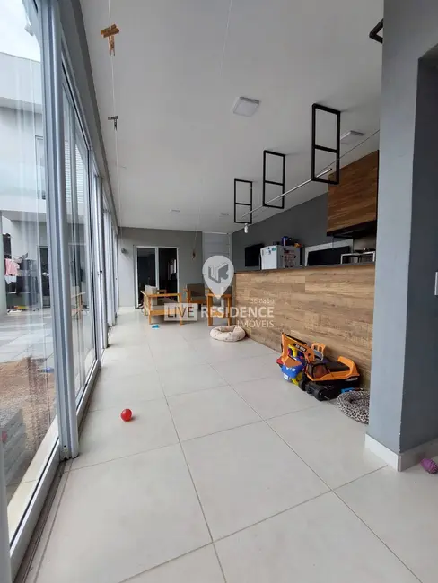 Casa com 3 quartos à venda, 267m2 em Recanto do Parque, Itatiba - SP - imagem 8 Foto 8 de Casa com 3 quartos à venda, 267m2 em Recanto do Parque, Itatiba - SP