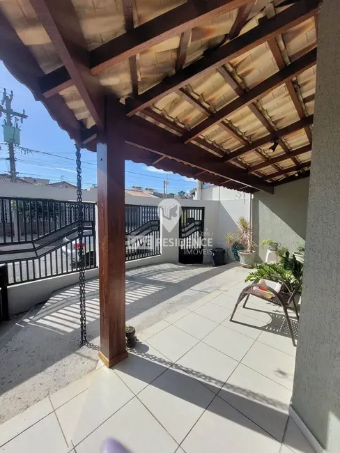 Casa com 3 quartos à venda, 324m2 em Jardim México, Itatiba - SP - imagem 3 Foto 3 de Casa com 3 quartos à venda, 324m2 em Jardim México, Itatiba - SP