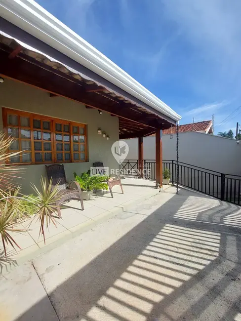 Casa com 3 quartos à venda, 324m2 em Jardim México, Itatiba - SP - imagem 4 Foto 4 de Casa com 3 quartos à venda, 324m2 em Jardim México, Itatiba - SP