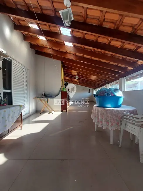 Casa com 3 quartos à venda, 218m2 em Loteamento Itatiba Park, Itatiba - SP - imagem 8 Foto 8 de Casa com 3 quartos à venda, 218m2 em Loteamento Itatiba Park, Itatiba - SP