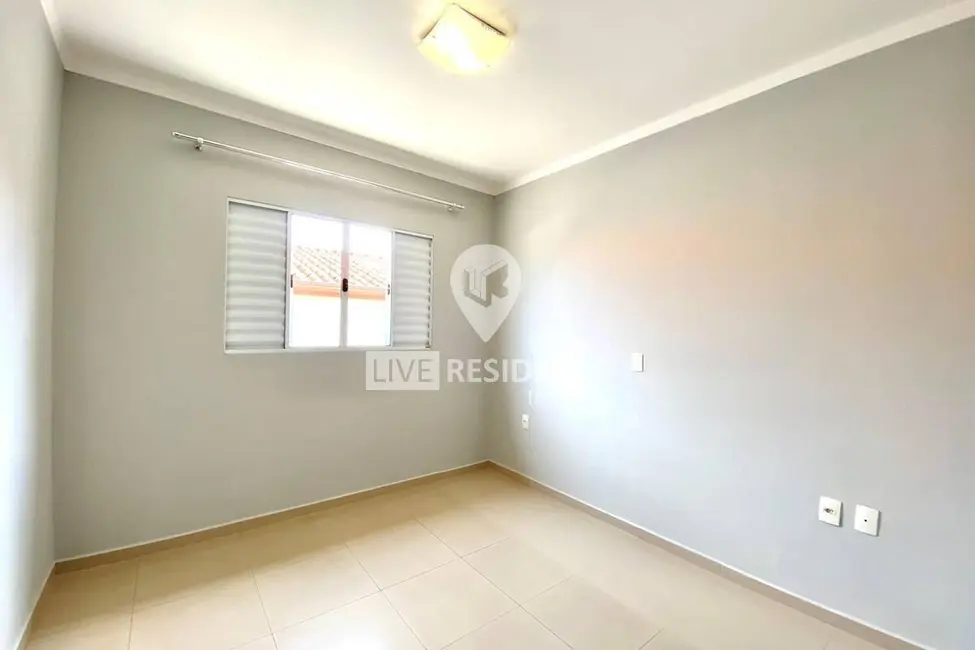 Casa com 3 quartos à venda, 165m2 em Loteamento Residencial Central Park I, Itatiba - SP - imagem 8 Foto 8 de Casa com 3 quartos à venda, 165m2 em Loteamento Residencial Central Park I, Itatiba - SP