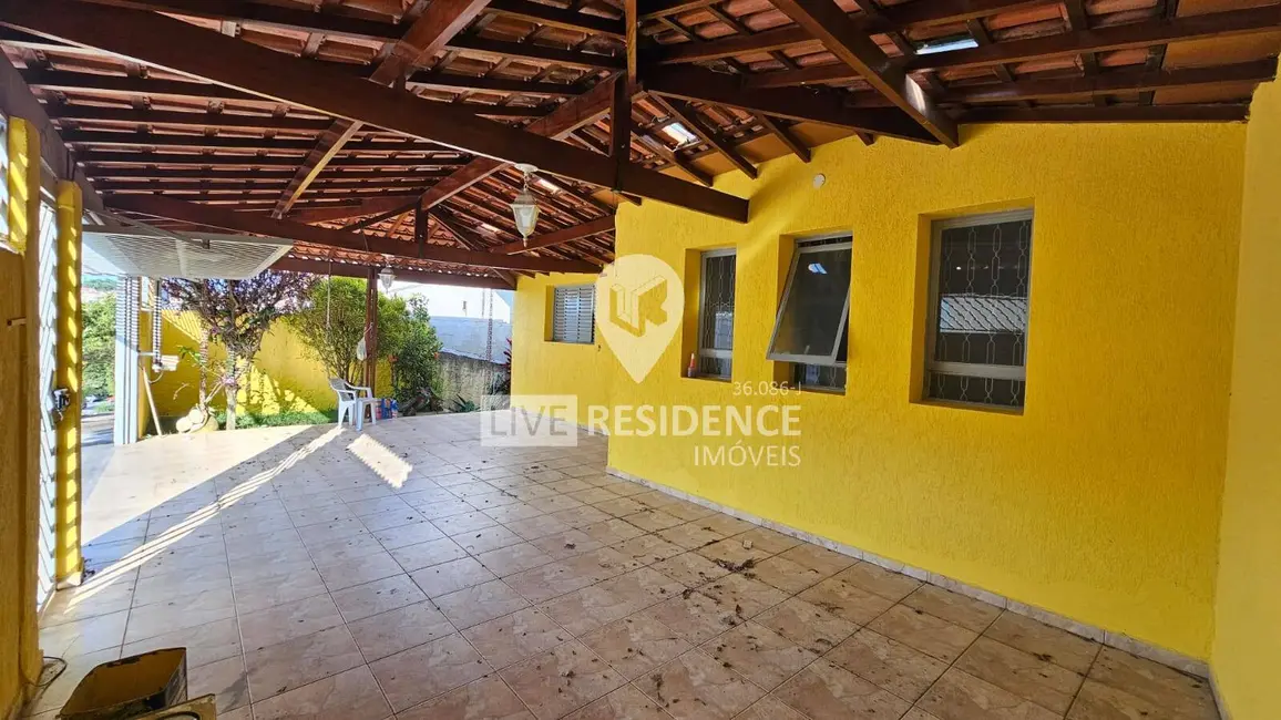 Casa com 3 quartos à venda, 151m2 em Recanto do Parque, Itatiba - SP - imagem 3 Foto 3 de Casa com 3 quartos à venda, 151m2 em Recanto do Parque, Itatiba - SP