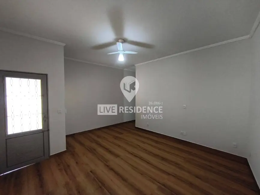Casa com 3 quartos à venda, 151m2 em Recanto do Parque, Itatiba - SP - imagem 5 Foto 5 de Casa com 3 quartos à venda, 151m2 em Recanto do Parque, Itatiba - SP