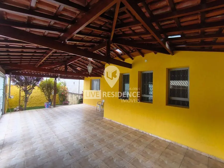 Casa com 3 quartos à venda, 151m2 em Recanto do Parque, Itatiba - SP - imagem 1 Foto 1 de Casa com 3 quartos à venda, 151m2 em Recanto do Parque, Itatiba - SP