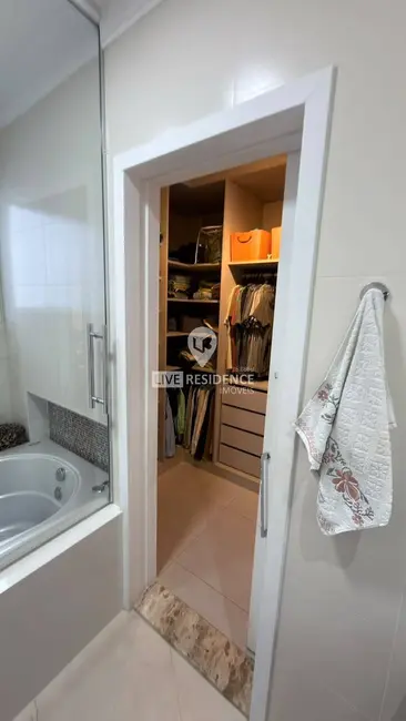 Foto 4 de Casa com 3 quartos à venda, 262m2 em Itatiba - SP