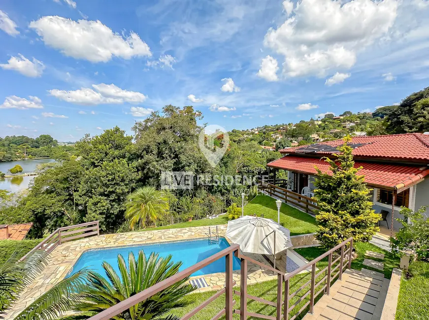 Foto 8 de Casa de Condomínio com 3 quartos à venda, 316m2 em Capela do Barreiro, Itatiba - SP