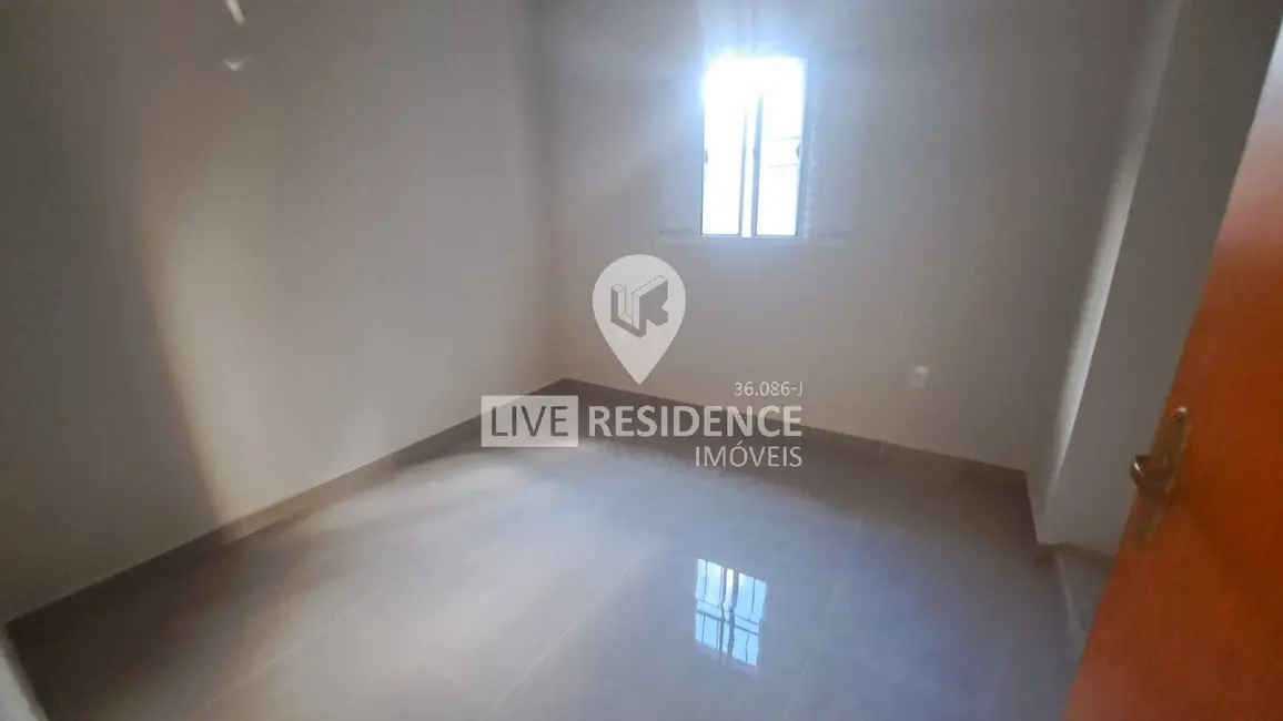 Foto 8 de Casa com 2 quartos à venda, 120m2 em Jardim Alto de Santa Cruz, Itatiba - SP