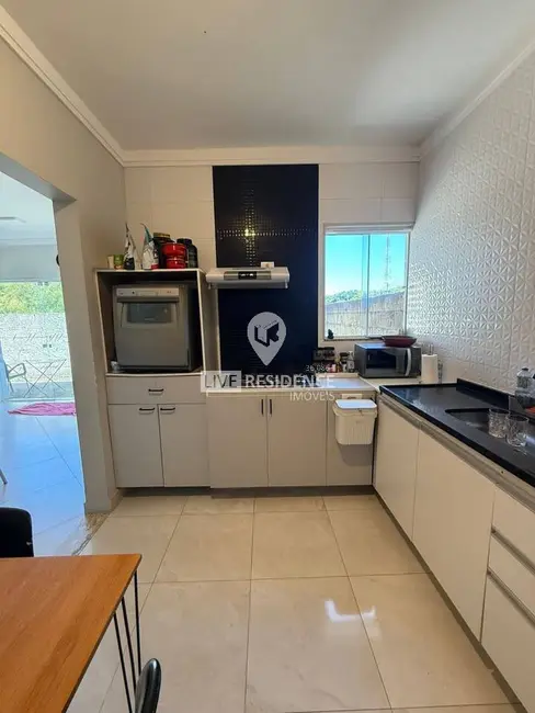 Casa com 3 quartos à venda, 198m2 em Jardim Verona, Itatiba - SP - imagem 5 Foto 5 de Casa com 3 quartos à venda, 198m2 em Jardim Verona, Itatiba - SP