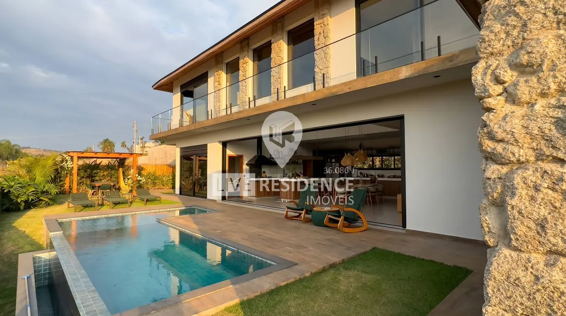Casa de Condomínio com 3 quartos à venda, 370m2 em Residencial Terras Nobres, Itatiba - SP - imagem 1 Foto 1 de Casa de Condomínio com 3 quartos à venda, 370m2 em Residencial Terras Nobres, Itatiba - SP