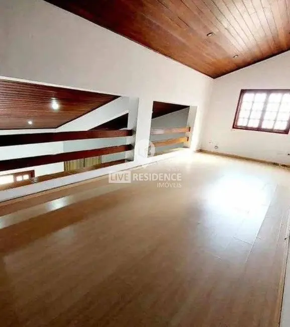 Foto 1 de Casa com 4 quartos à venda, 300m2 em Jardim Salessi, Itatiba - SP