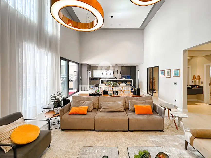 Foto 6 de Casa de Condomínio com 4 quartos à venda, 396m2 em Itatiba - SP